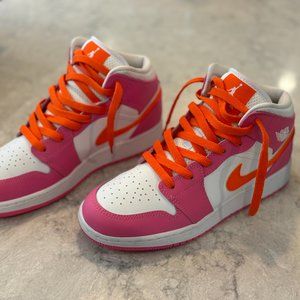 Air Jordan 1 MID (GS) Pinksicle/Safety-Orange-White (size 6.5)
